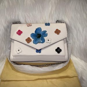 ✨white floral Bag✨